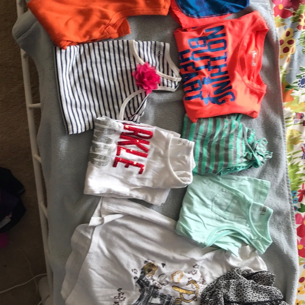 Kids play clothes bundle !